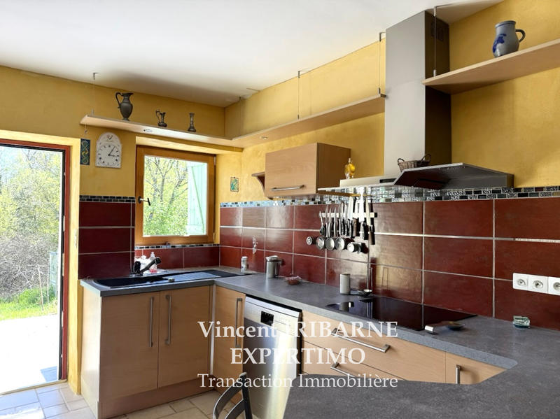 Maison - 183 m² - 7 pièces