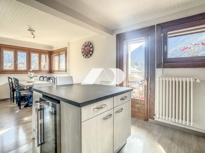 Appartement - 75 m² - 3 pièces