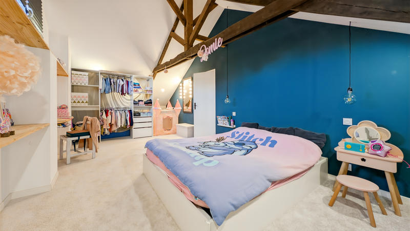 Maison - 186 m² - 6 pièces