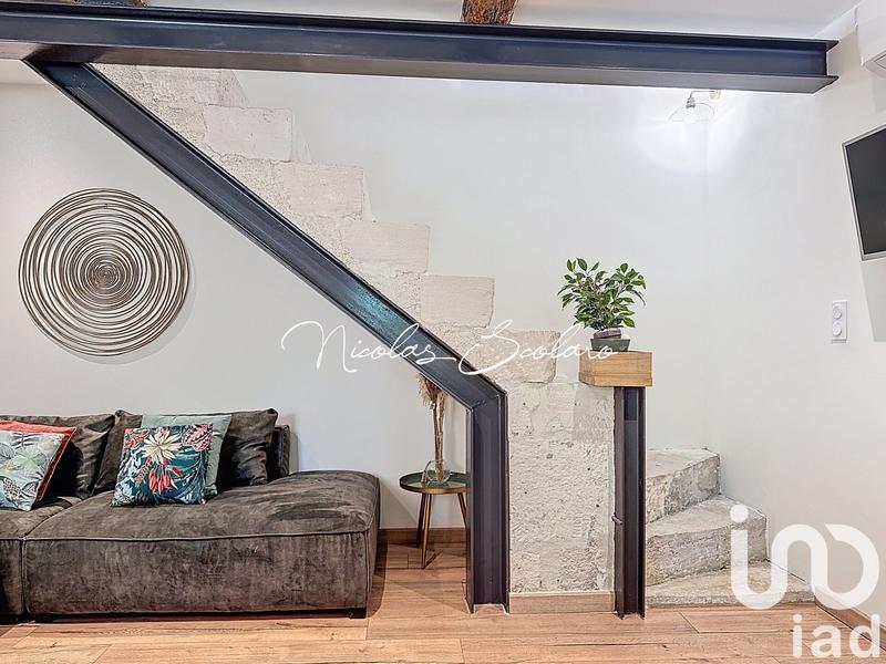 Maison - 1 m² - 6 pièces