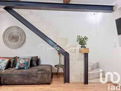 Maison - 1 m² - 6 pièces