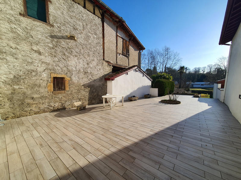 Maison - 80 m² - 3 pièces