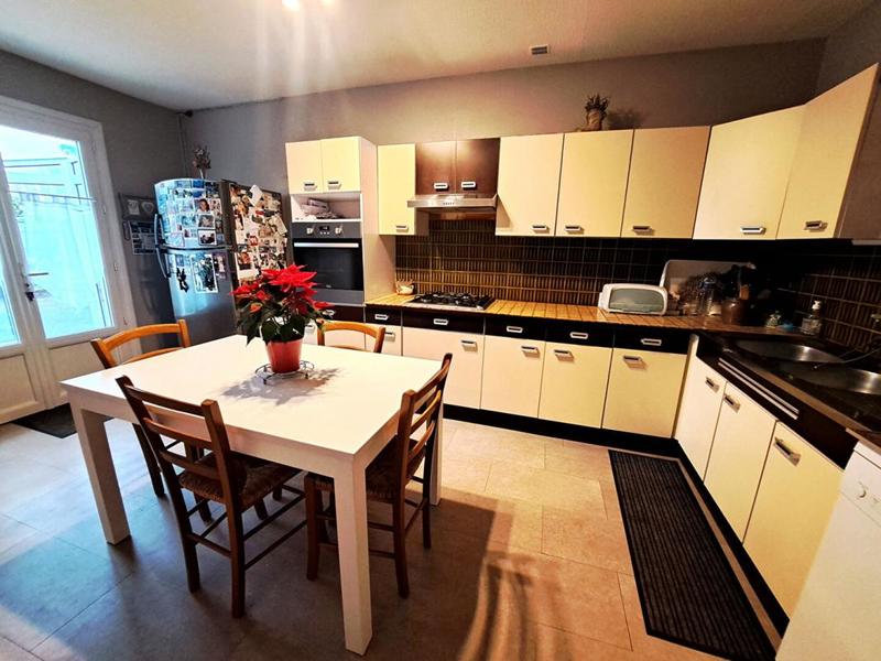 Maison - 150 m² - 7 pièces