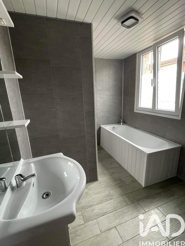 Maison - 74 m² - 4 pièces