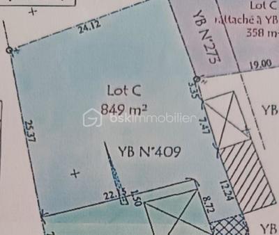 Terrain constructible - 849 m²
