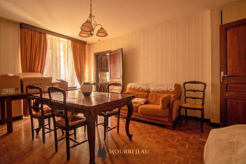 Maison de ville - 480 m² - 19 pièces