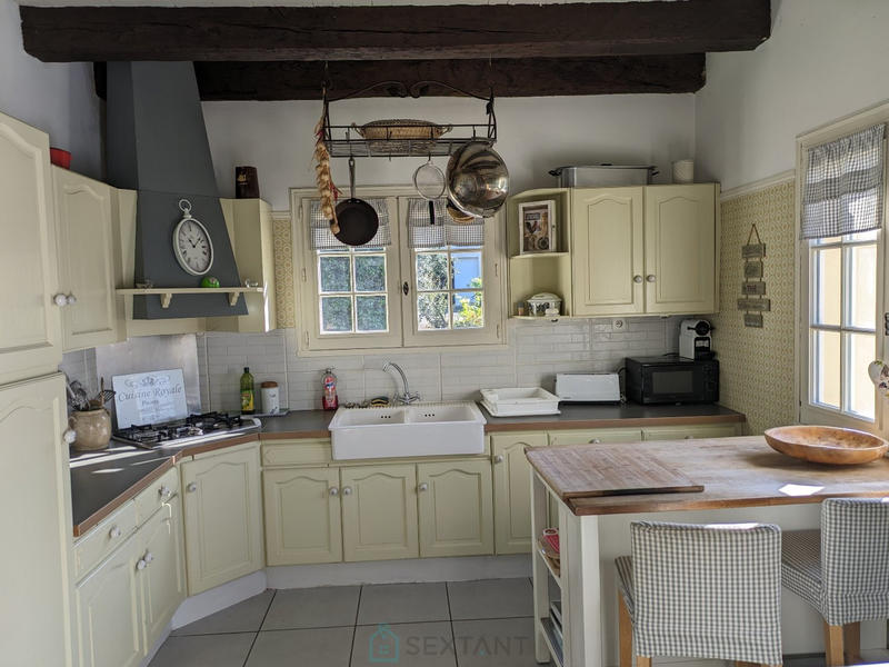 Maison - 140 m² - 6 pièces