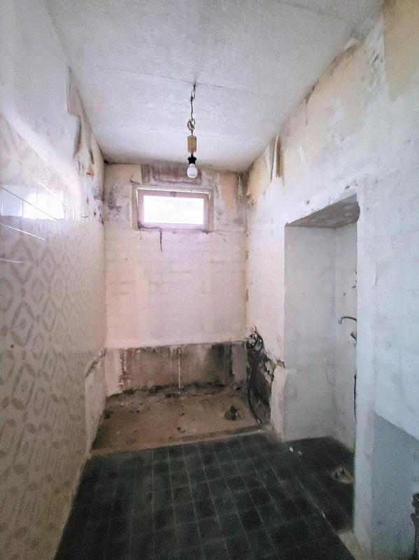 Maison - 180 m² - 5 pièces