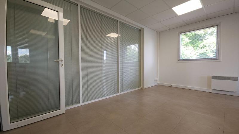 Bureau - 36 m² - 1 pièce