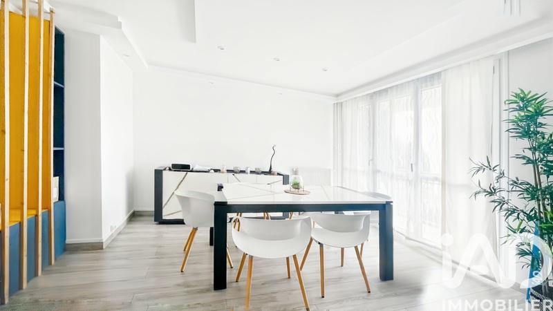 Appartement - 96 m² - 6 pièces