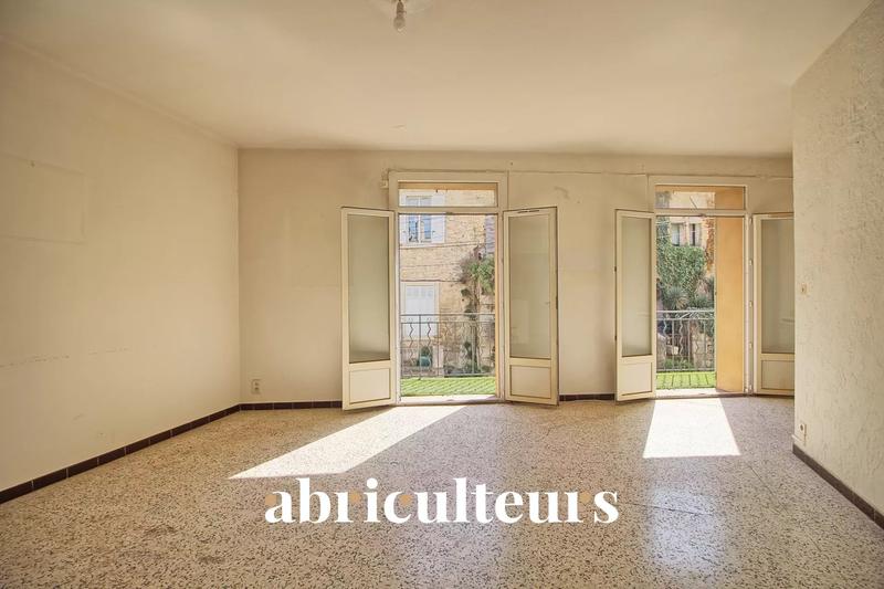 Immeuble - 168 m² - 5 pièces
