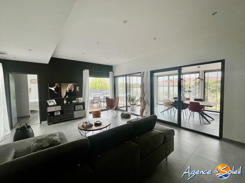 Maison - 160 m² - 5 pièces