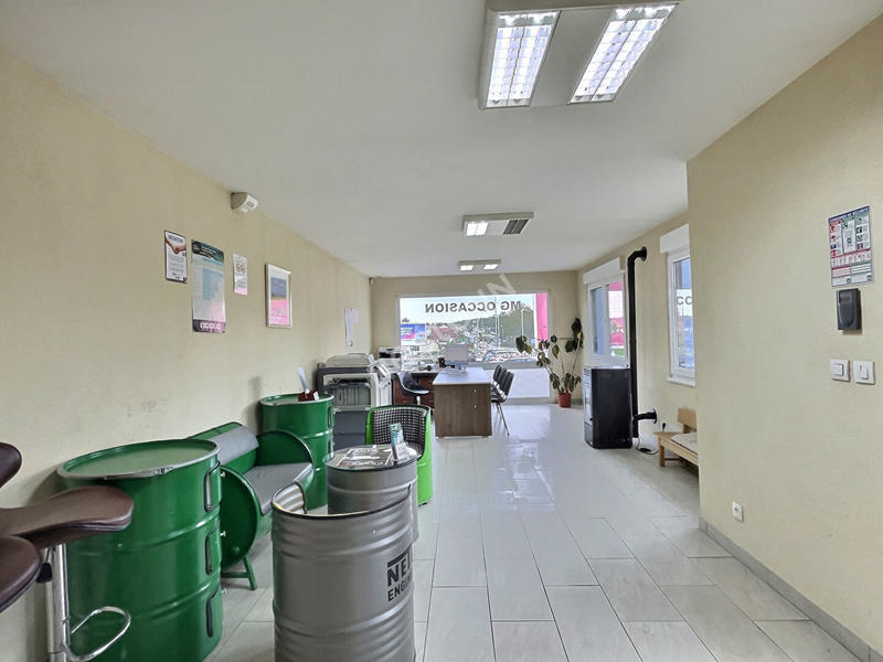 Local commercial - 170 m²