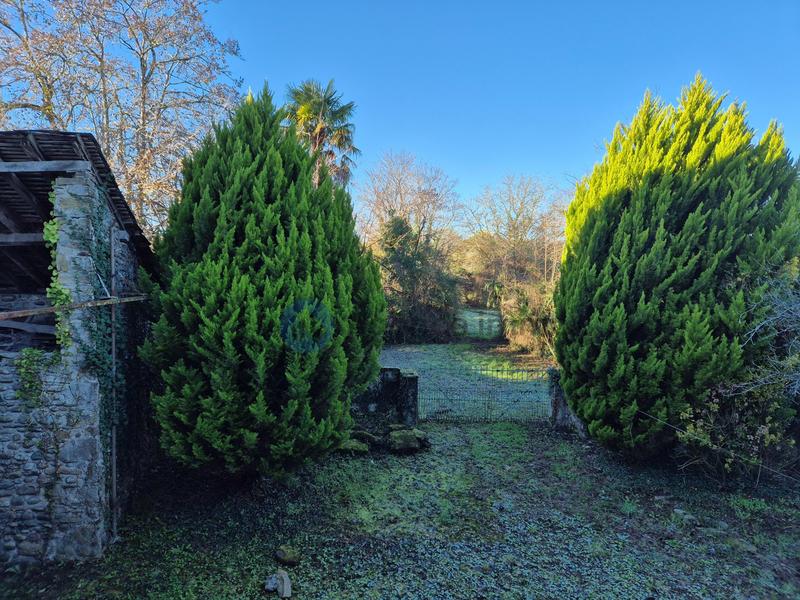 Maison ancienne - 279 m² - 8 pièces