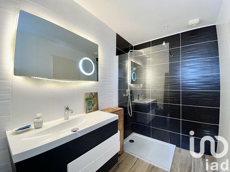 Maison - 122 m² - 6 pièces