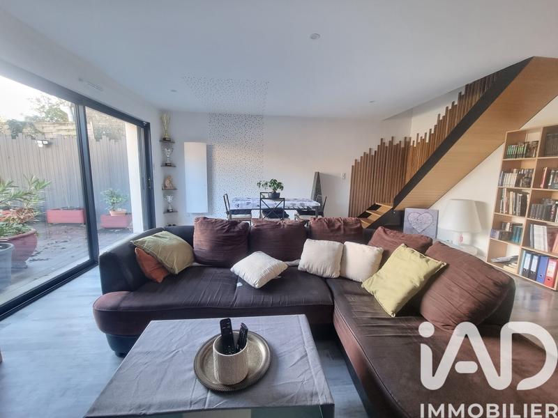 Maison - 161 m² - 6 pièces