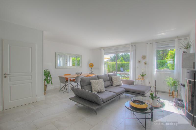 Maison contemporaine - 137 m² - 6 pièces