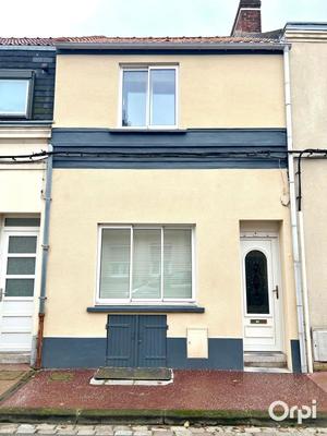 Maison de ville - 70 m² - 4 pièces