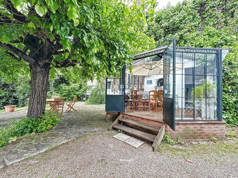 Maison - 141 m² - 6 pièces