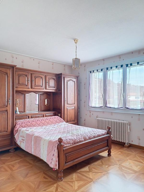 Maison - 153 m² - 6 pièces