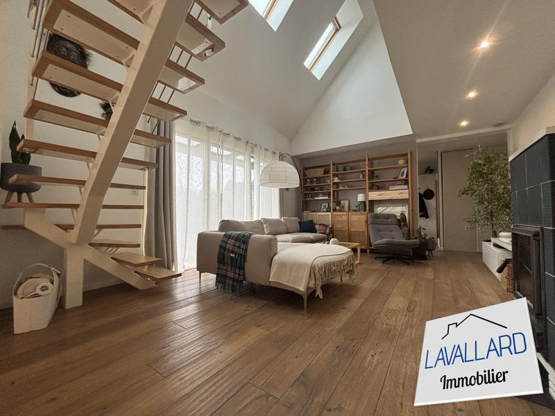 Maison - 135 m² - 4 pièces