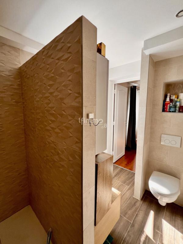 Pavillon - 165 m² - 6 pièces