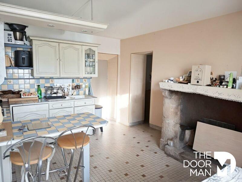 Maison - 140 m² - 6 pièces