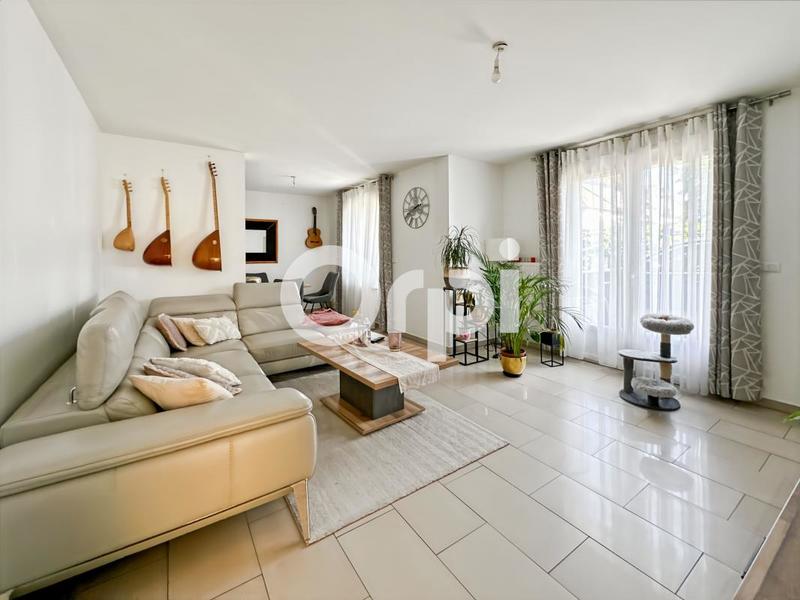 Maison - 186 m² - 7 pièces