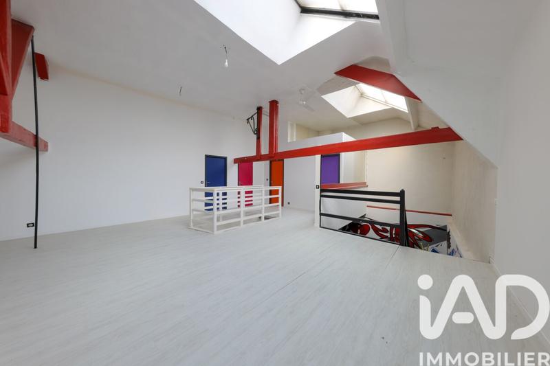 Appartement - 217 m² - 8 pièces