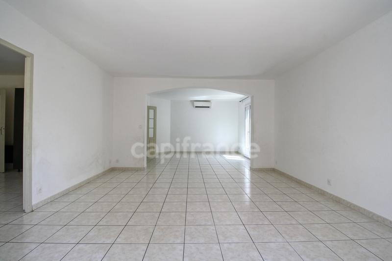 Maison - 138 m² - 6 pièces