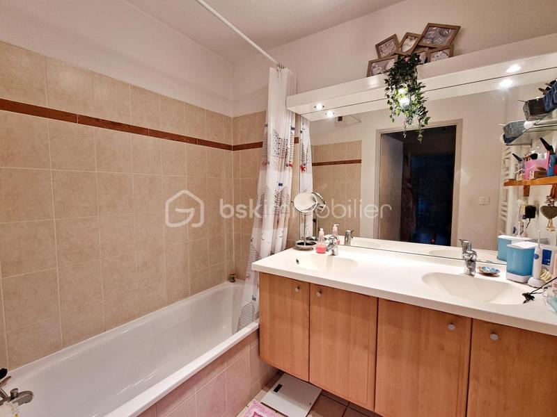 Appartement - 86 m² - 4 pièces