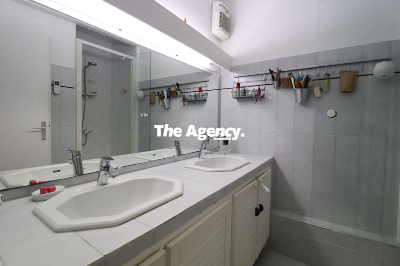 Appartement - 86 m² - 4 pièces