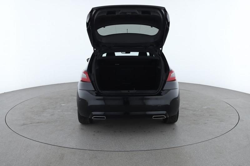 Peugeot 308 1.5 Blue-HDi Gt Pack 130 ch