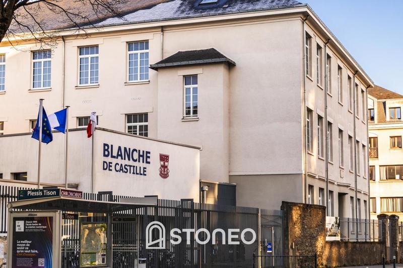 Maison ancienne - 204 m² - 7 pièces