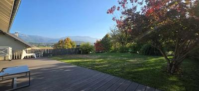 Maison - 213 m² - 6 pièces