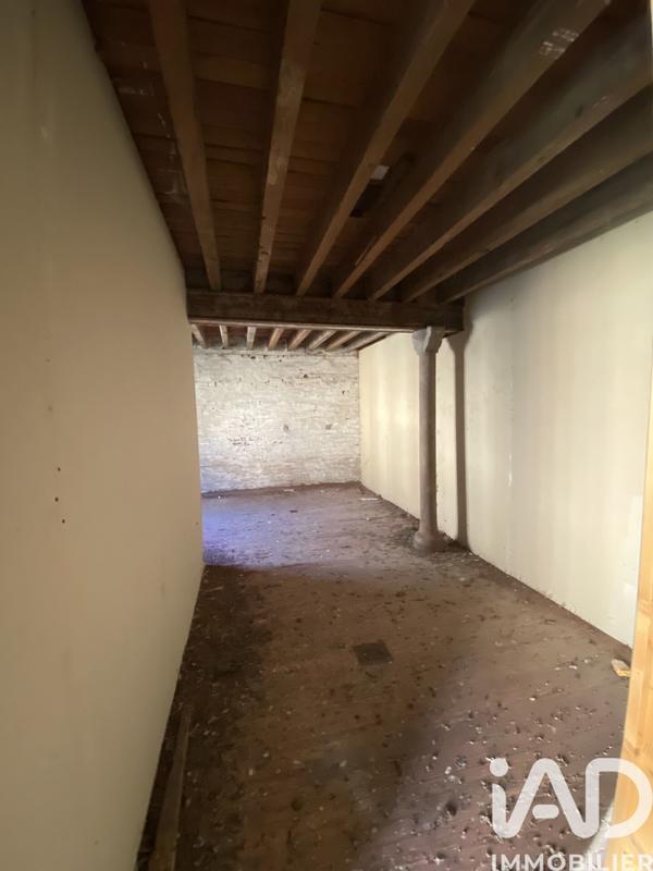 Maison - 900 m² - 15 pièces