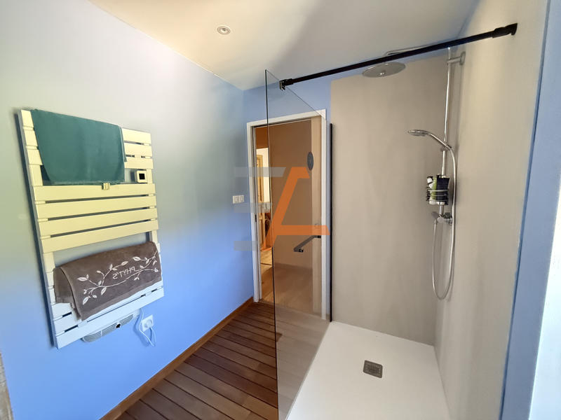 Ferme - 210 m² - 7 pièces