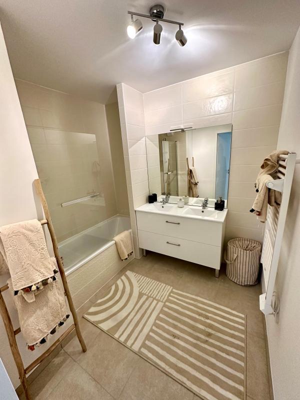 Appartement - 90 m² - 4 pièces