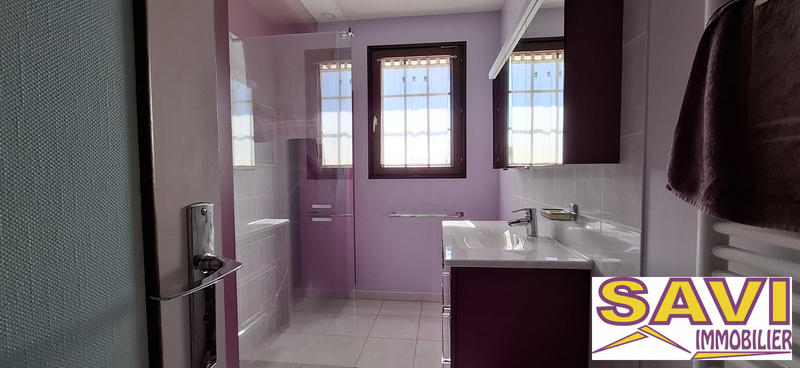 Maison - 121 m² - 5 pièces