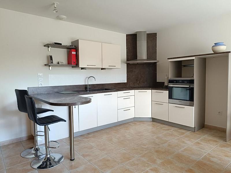 Maison - 104 m² - 4 pièces