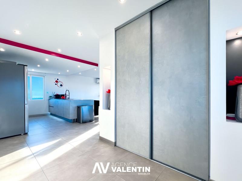 Maison - 151 m² - 7 pièces