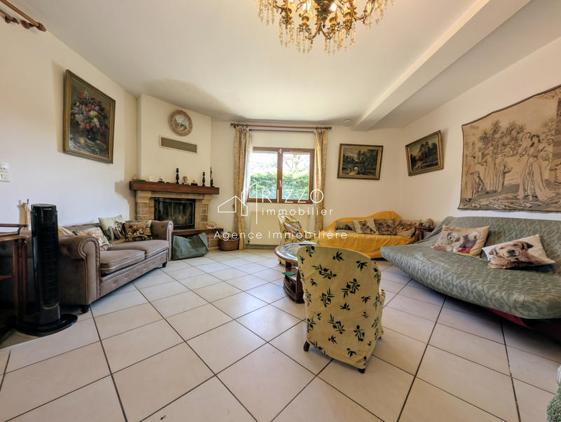 Maison - 165 m² - 6 pièces