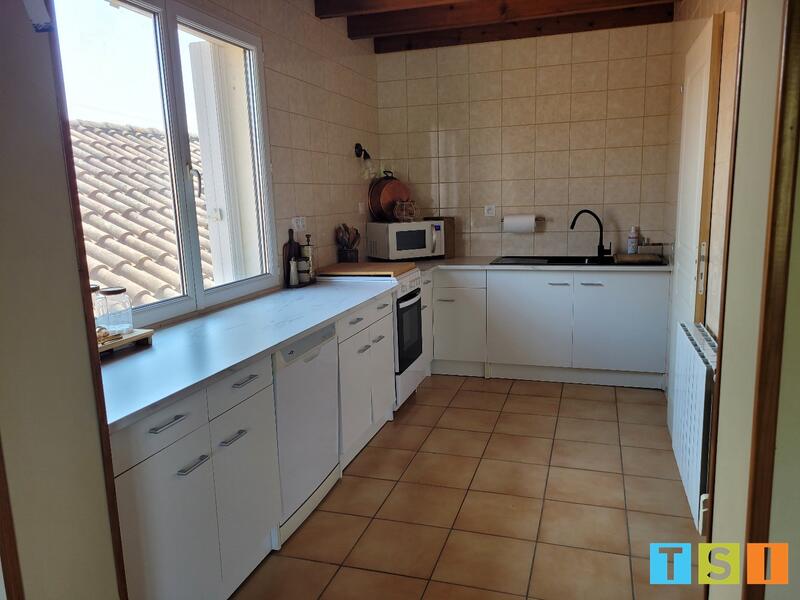 Maison - 340 m² - 13 pièces