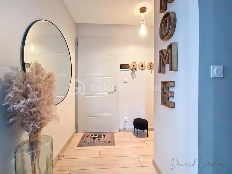 Maison - 102 m² - 4 pièces