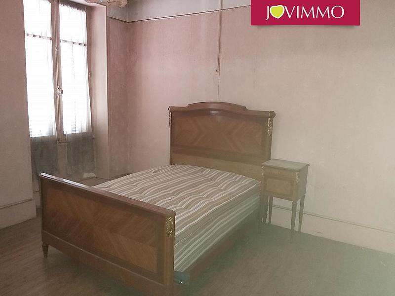 Maison - 163 m² - 10 pièces