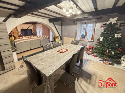 Maison - 187 m² - 6 pièces