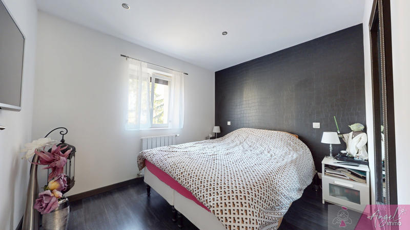 Maison de village - 200 m² - 7 pièces