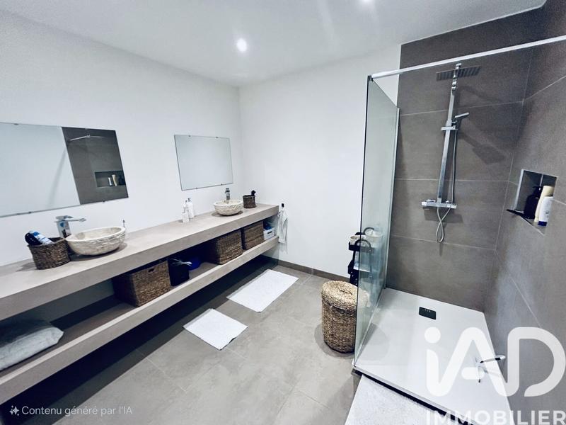 Maison de ville - 160 m² - 5 pièces