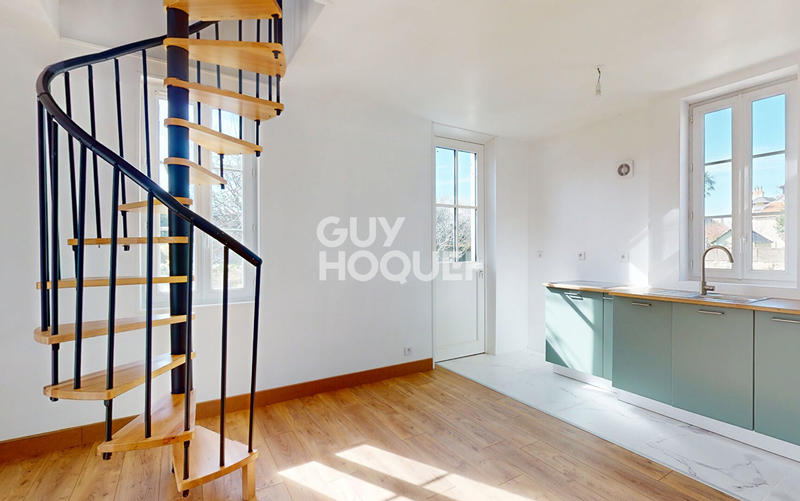 Maison - 85 m² - 4 pièces