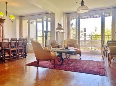 Appartement - 116 m² - 5 pièces